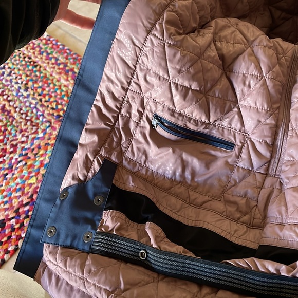 Flylow Ski Jacket - Picture 12 of 14